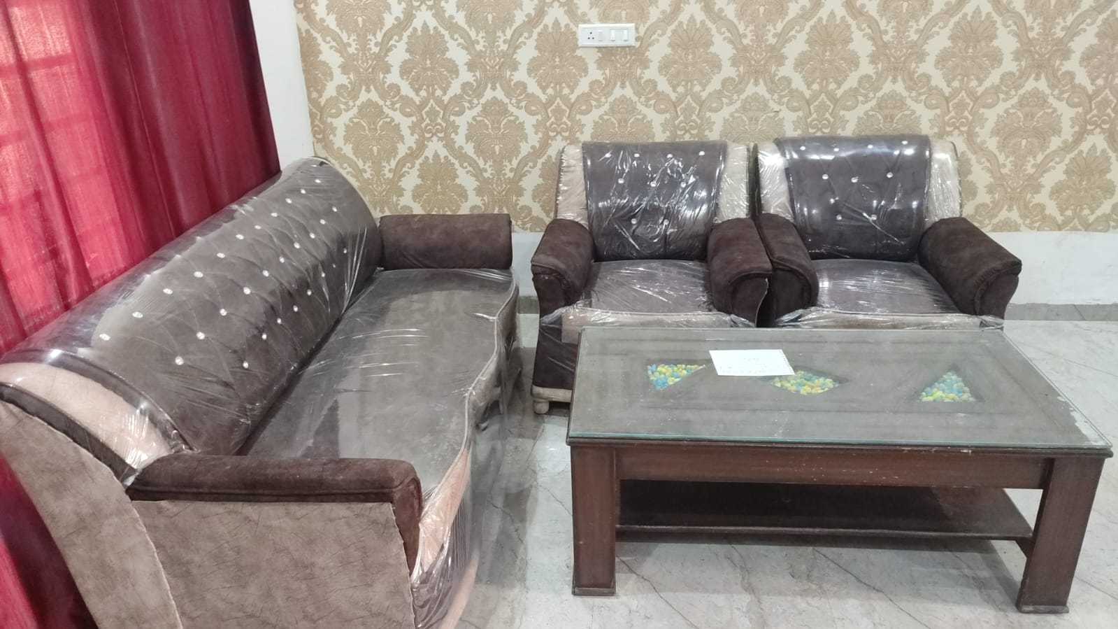 2bhk luxury flat at Banwait home Kharar