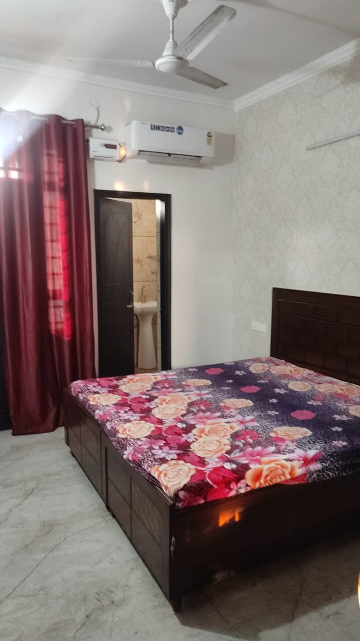 2bhk luxury flat at Banwait home Kharar