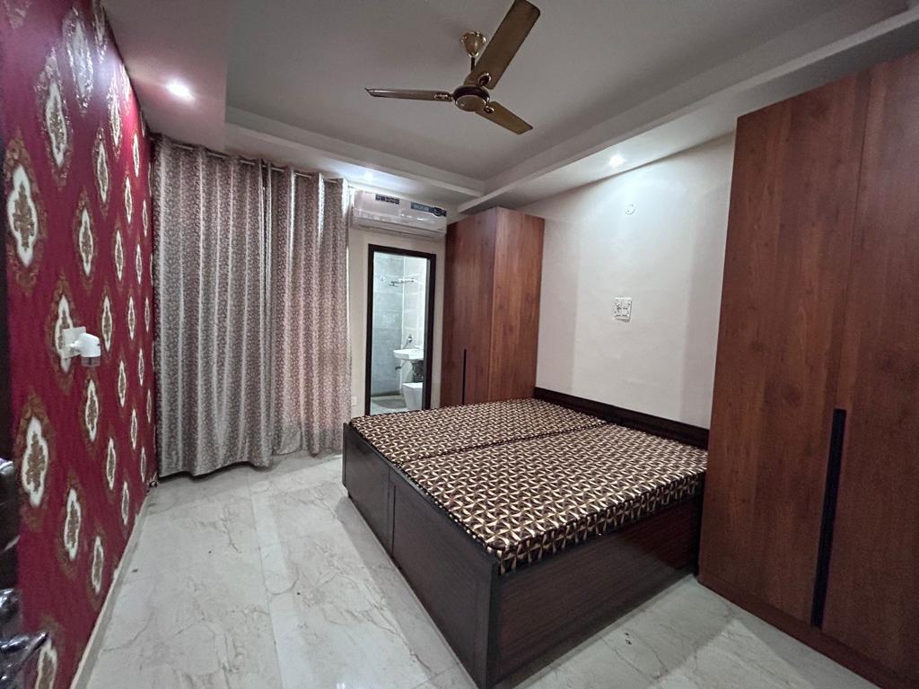 2BHK fully furnished Flat In Omega City