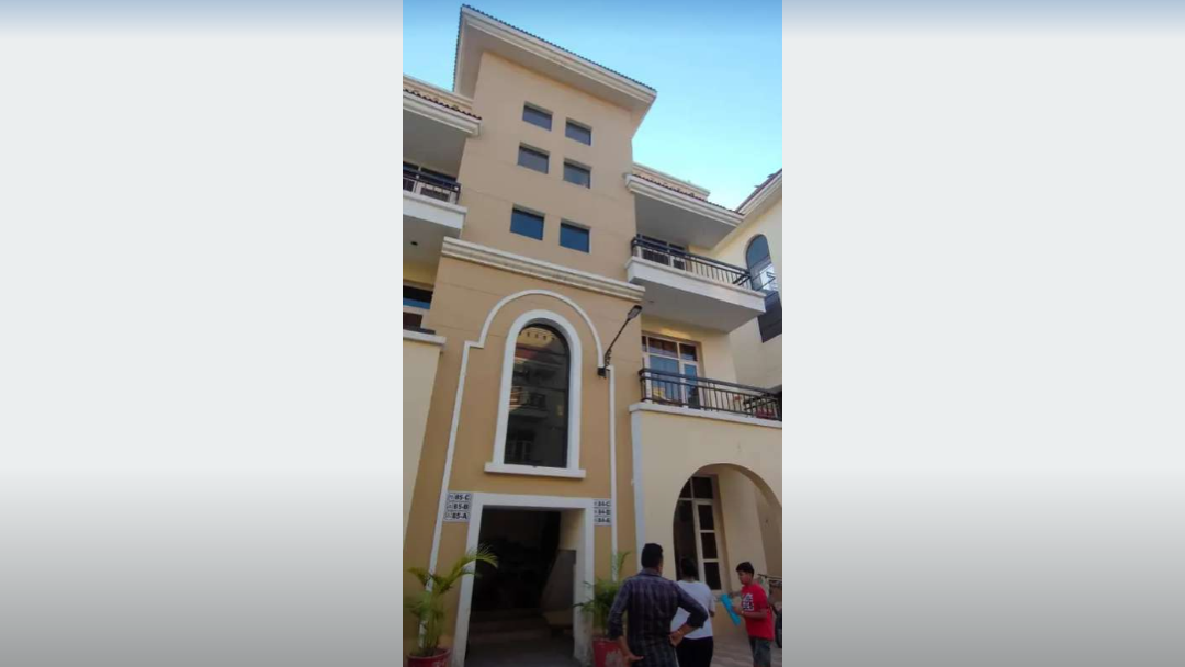 1bhk fully furnished flat