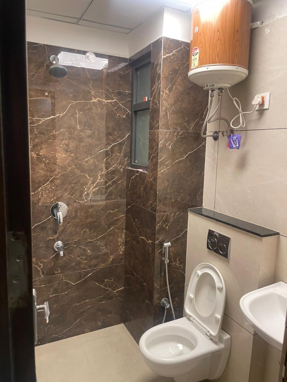 1Room for 10k in 3bhk near bestech mohali