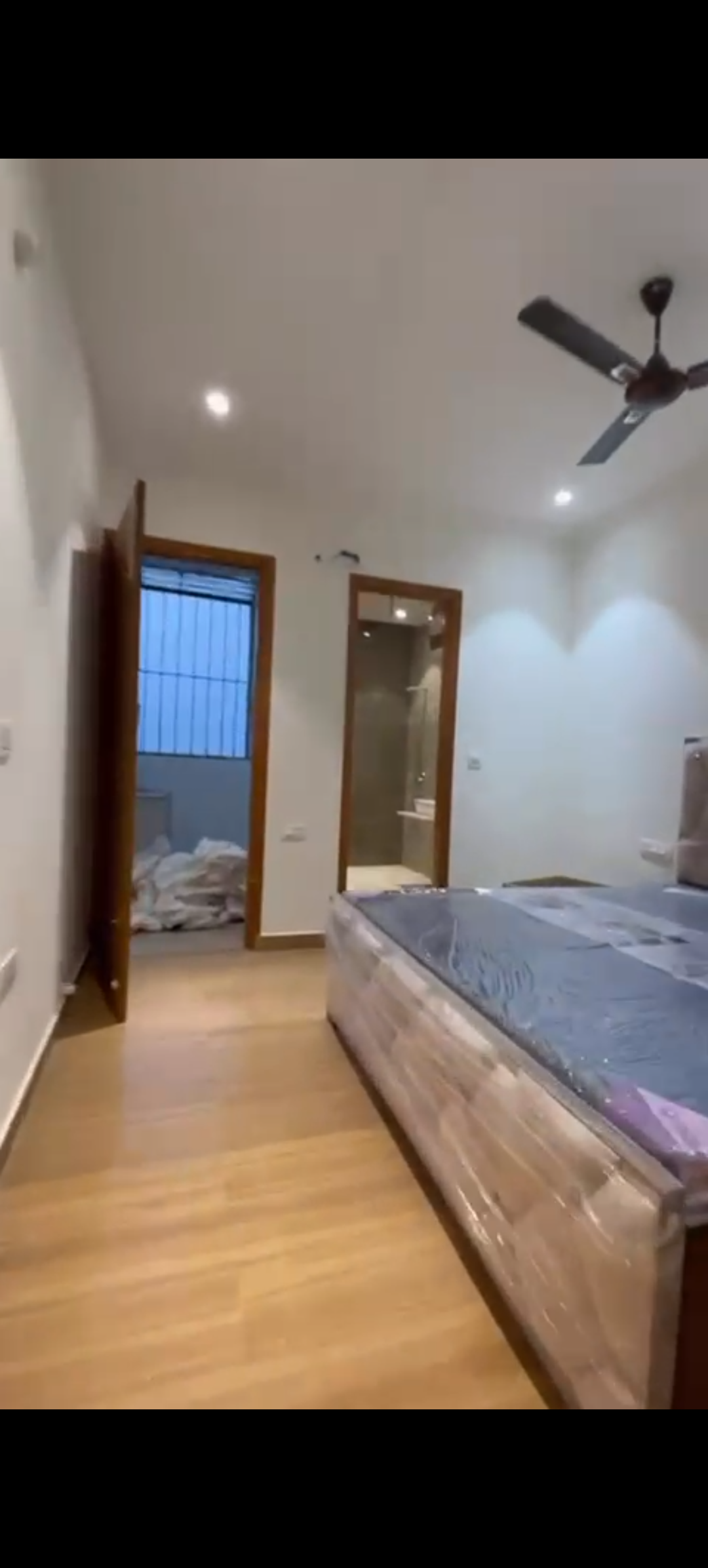 3bhk available in promont with AC