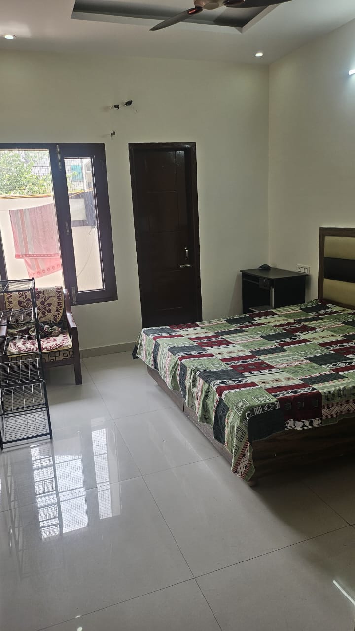 2bhk fully furnished available in star homes