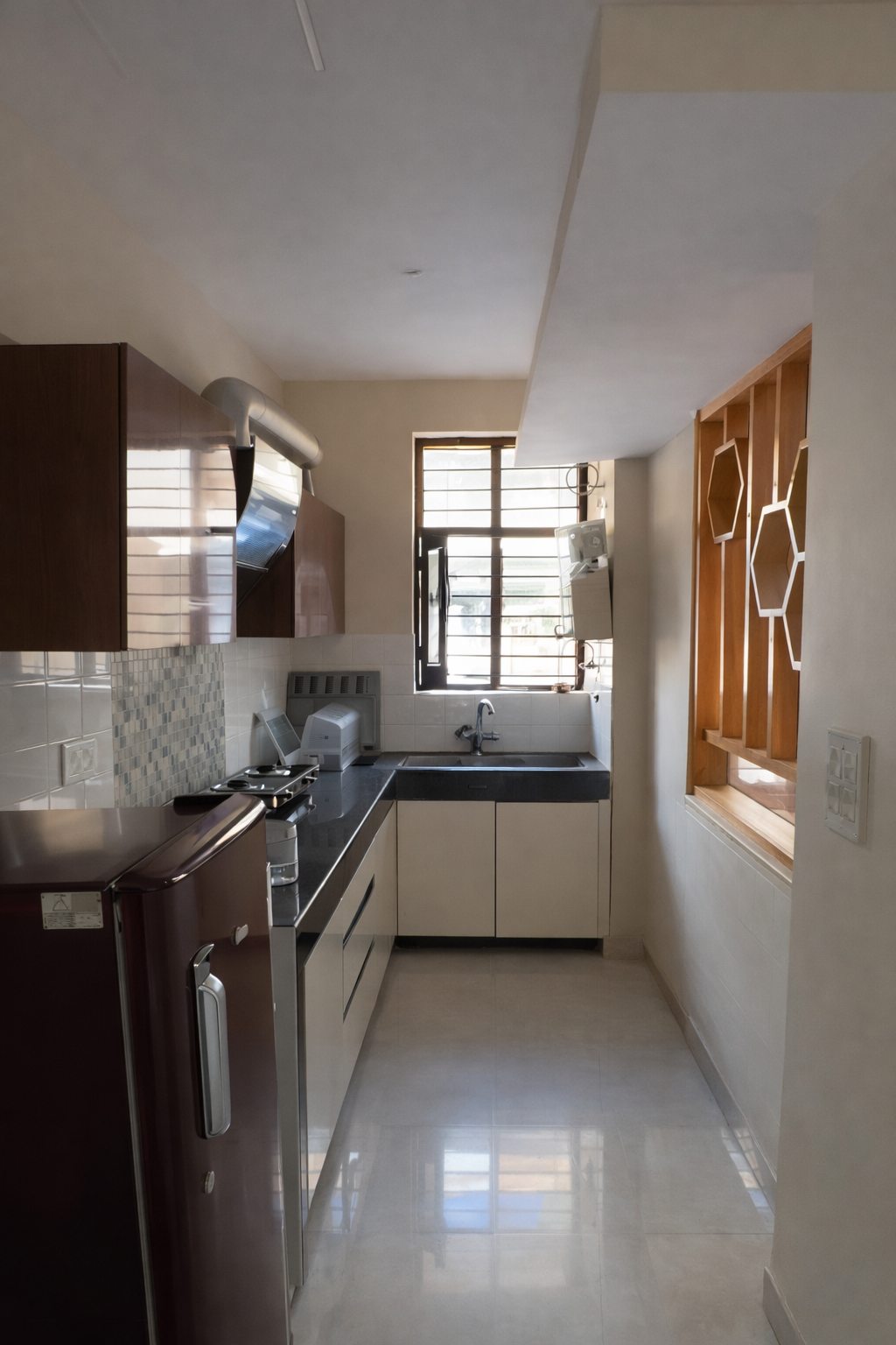 One room available only for girls in 2bhk