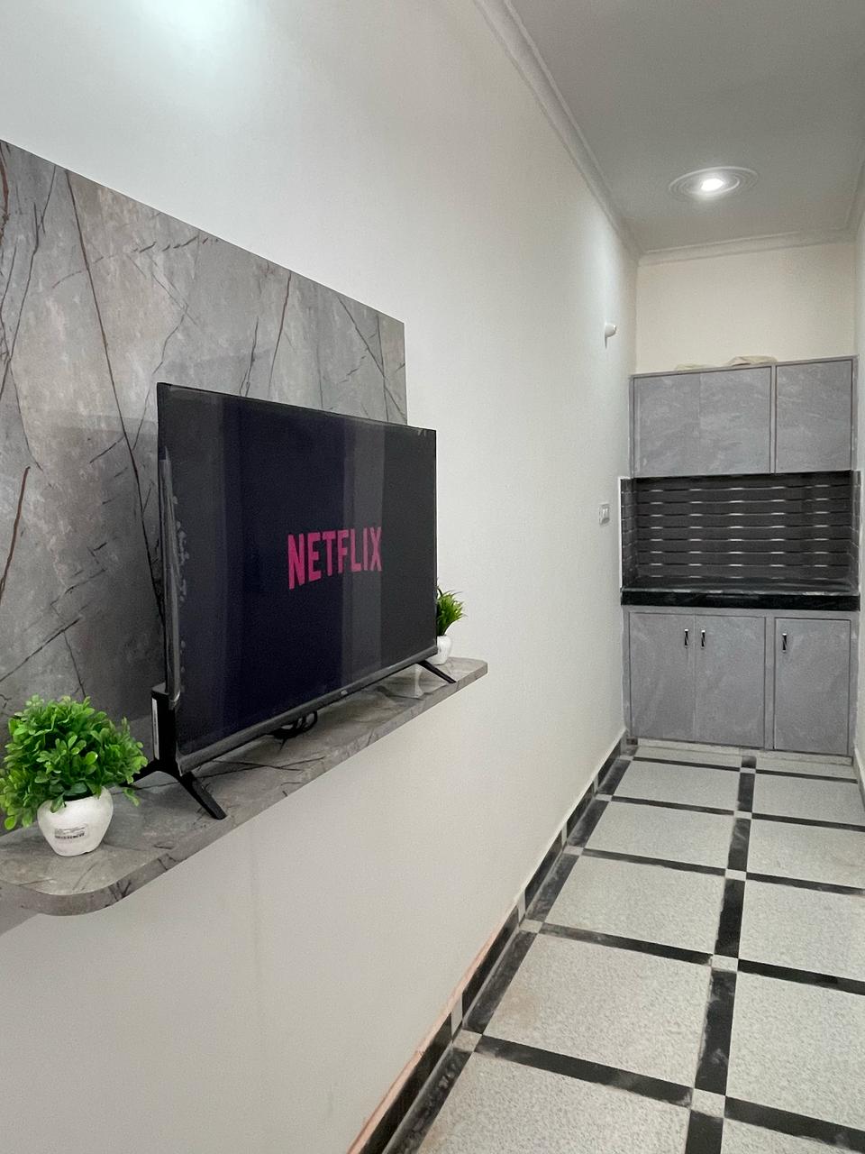 1bhk fully furnished available in GBP CREST