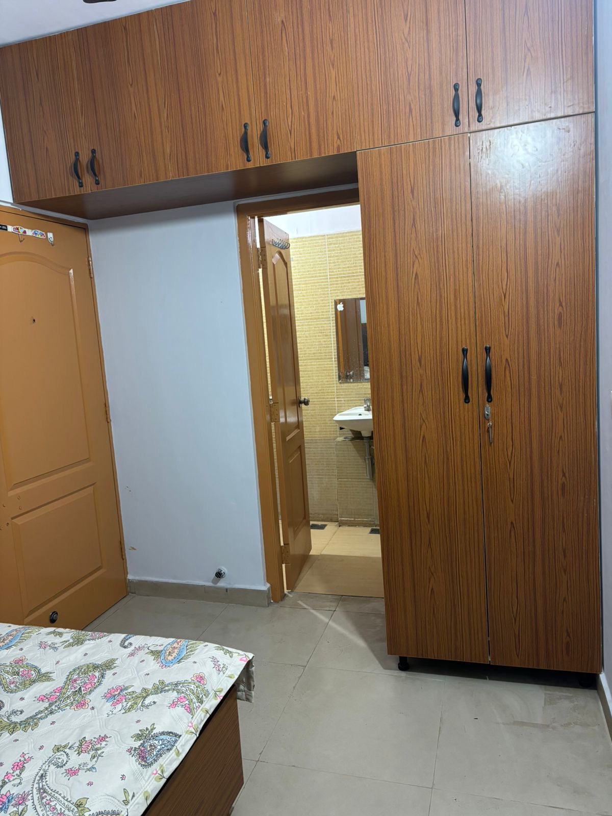 1Rk in Purab premium apartments sec 88